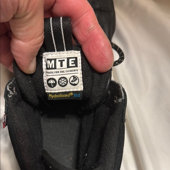 VANS Black High-Top Sneakers with Chunky Sole OFF THE WALL HYDROGUARD 360 - Picture 14 of 15